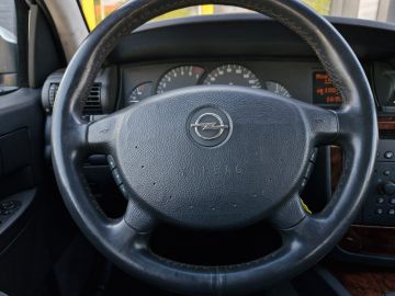 Opel Omega